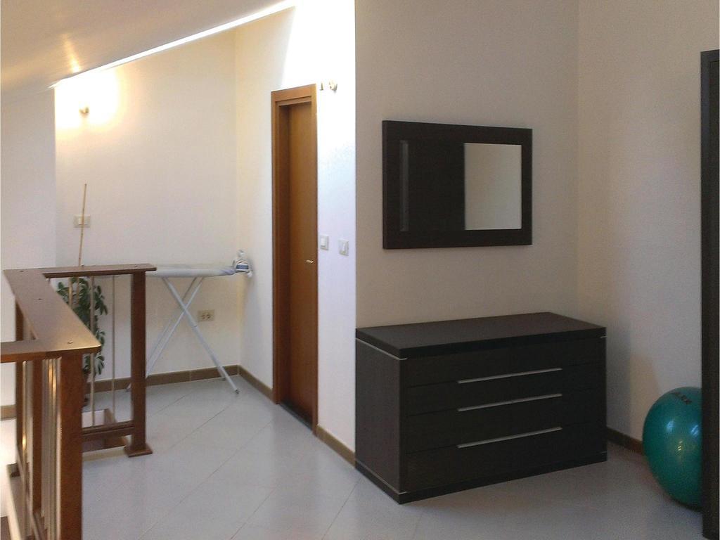 Apartment Romantika-1 By Interhome ロヴィニ エクステリア 写真