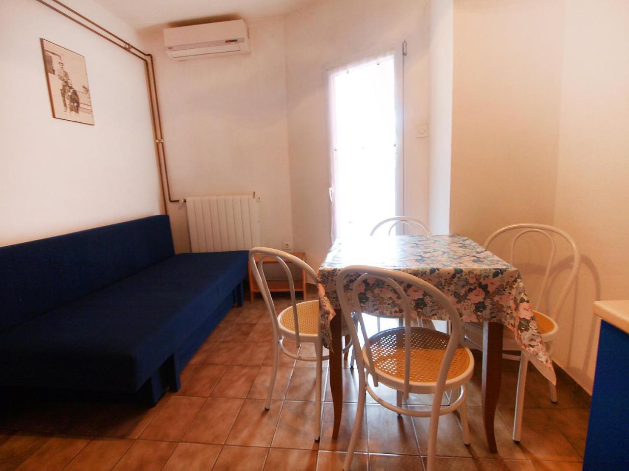 Apartment Romantika-1 By Interhome ロヴィニ エクステリア 写真